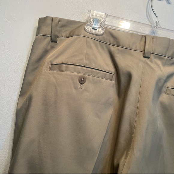 Nike Golf Pants Mens 38x32 Tour Performance Dri Fit Tan Preppy Sport - Picture 8 of 12